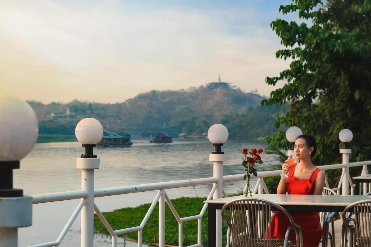 Golden Dragon Kanchanaburi Dış mekan fotoğraf